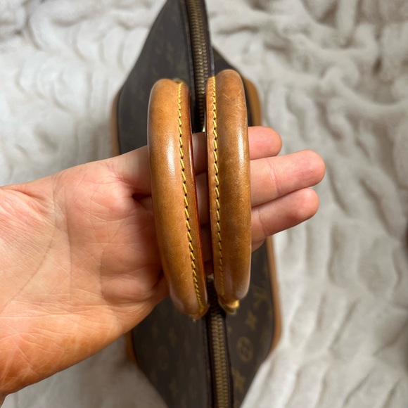 SOLD - Picture 11 of 16